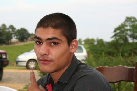 kik mon cousin k jaime tro il é excélan ke du rire avk lui